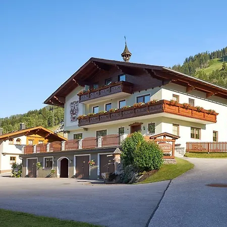 Farm stay Fruehstueckspension Klockhof Schladming